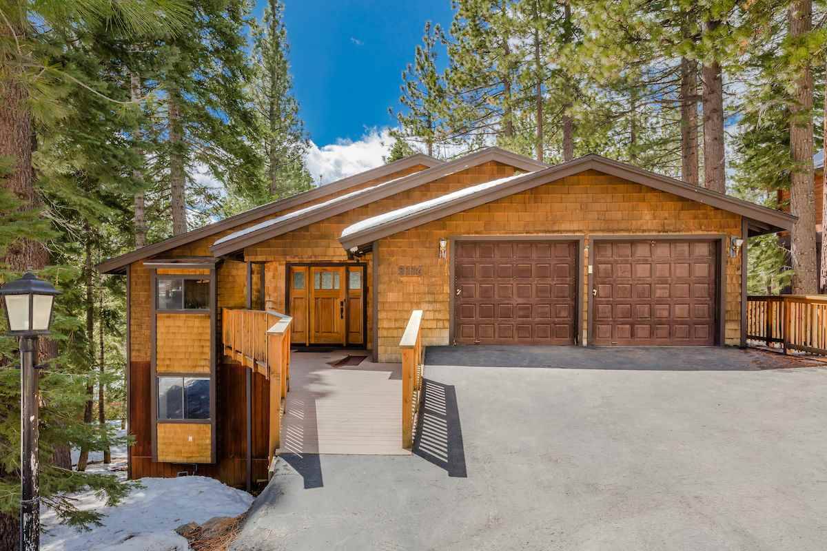 Tahoe City, CA 96145,3116 Polaris Road