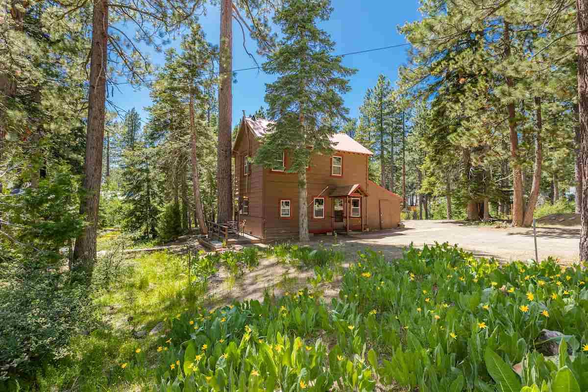 Tahoe City, CA 96145,50 Aspen Street