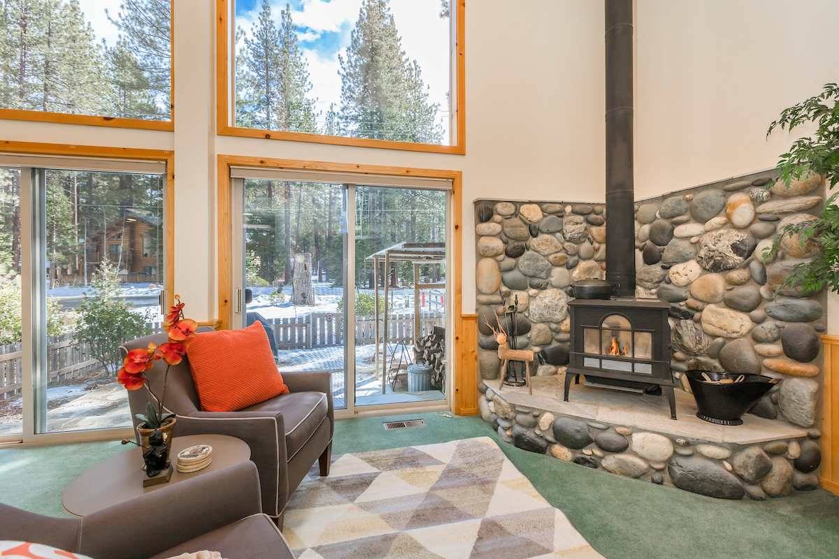 Tahoe Vista, CA 96148,401 Sotoyone Avenue