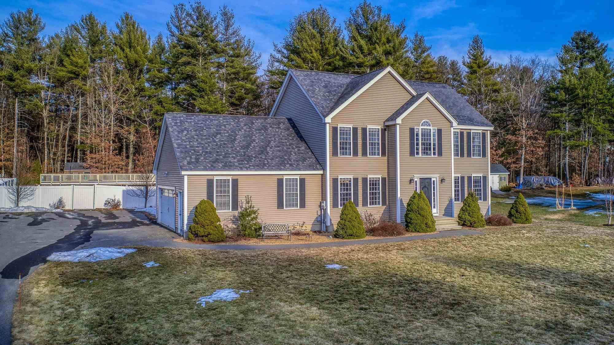 Londonderry, NH 03053,6 Tanager WAY