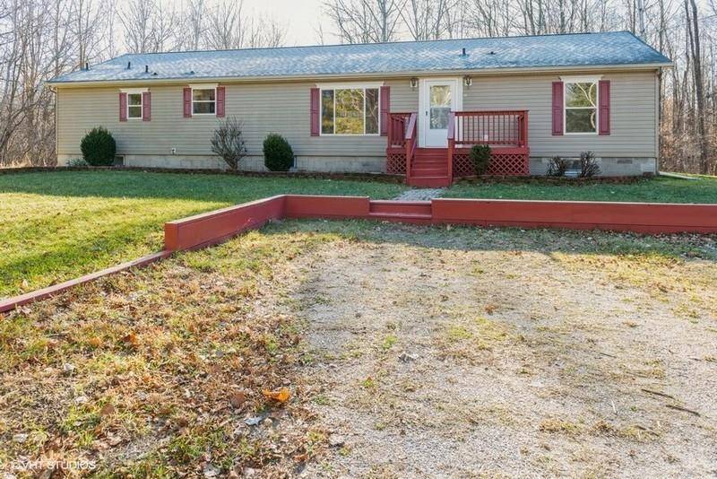 Kawkawlin, MI 48631,365 W River Rd