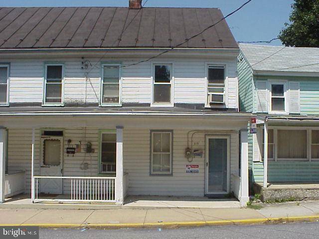 Shippensburg, PA 17257,315 E BURD ST