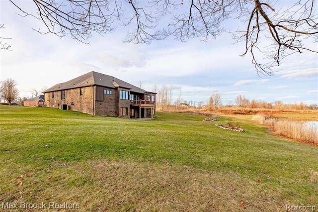 Bruce Twp, MI 48065,12118 BUGLE LAKE DR