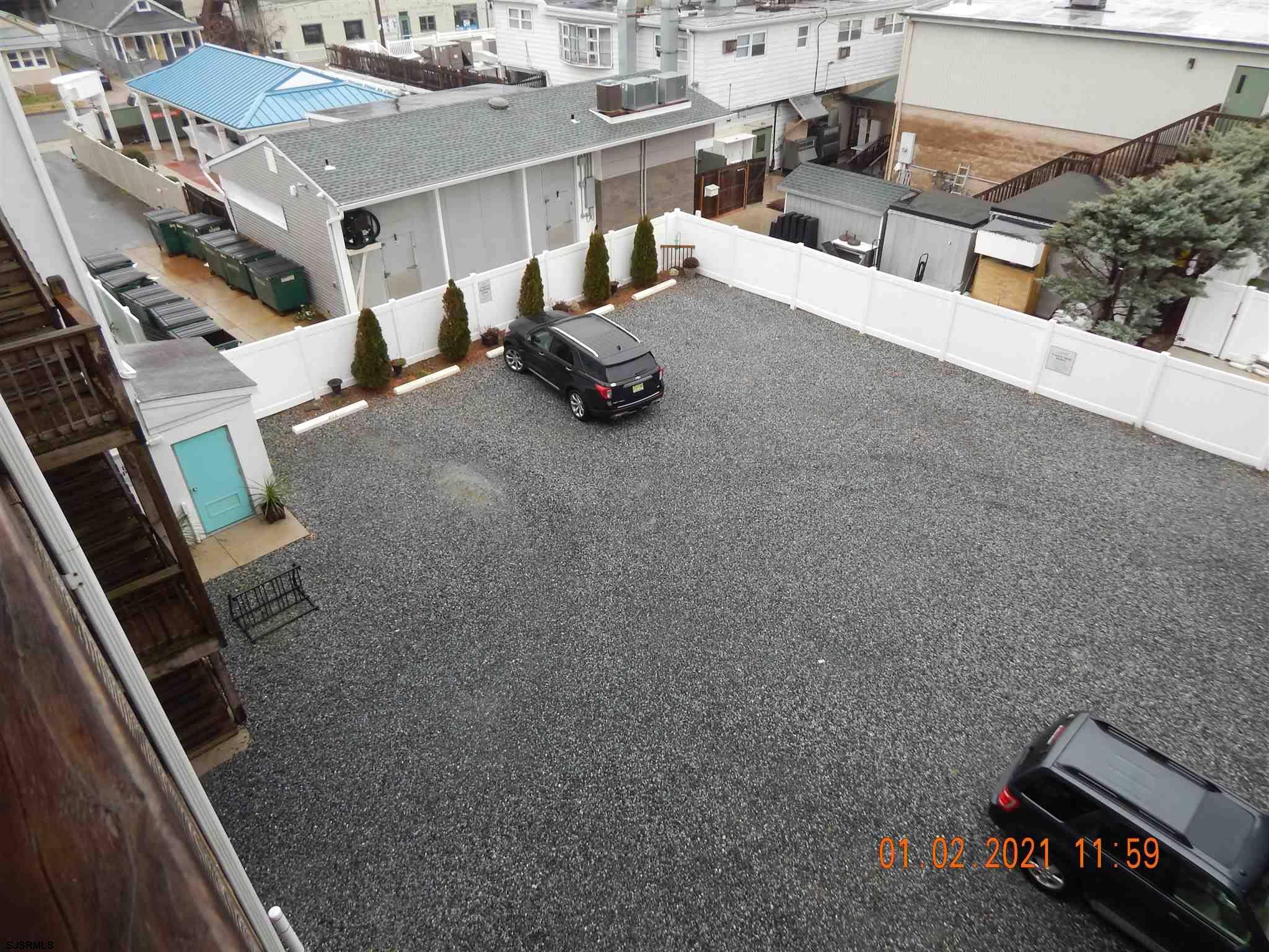 Sea Isle City, NJ 08243,3900 Pleasure #305