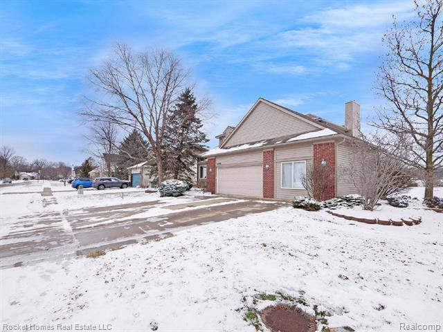 Van Buren Twp, MI 48111,44984 Lindsey DR