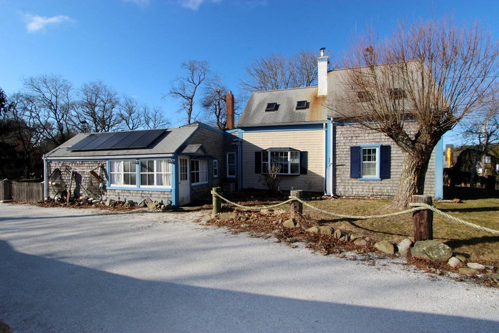 Dennis, MA 02670,791 Main St