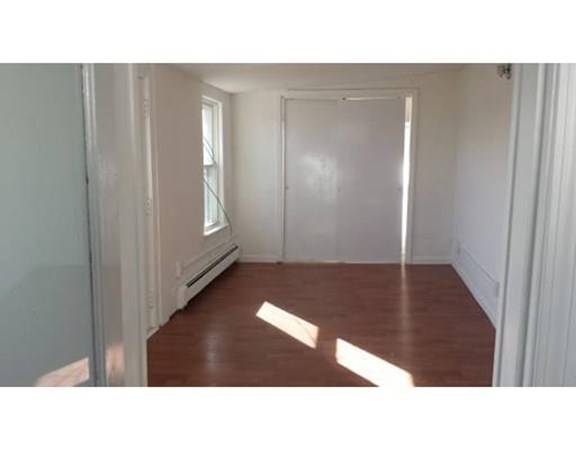 Boston, MA 02128,55 Leyden St #3