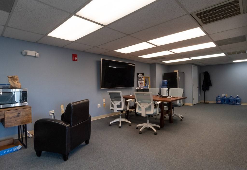 Needham, MA 02492,85 Franklin ST #5