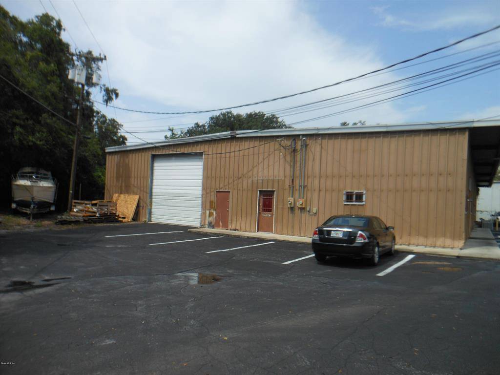 Ocala, FL 34471,2375 SW College ROAD #Bldg 2