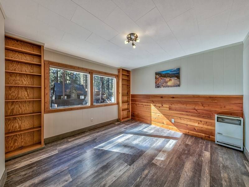 Kings Beach, CA 96143,8689 Rainbow Avenue