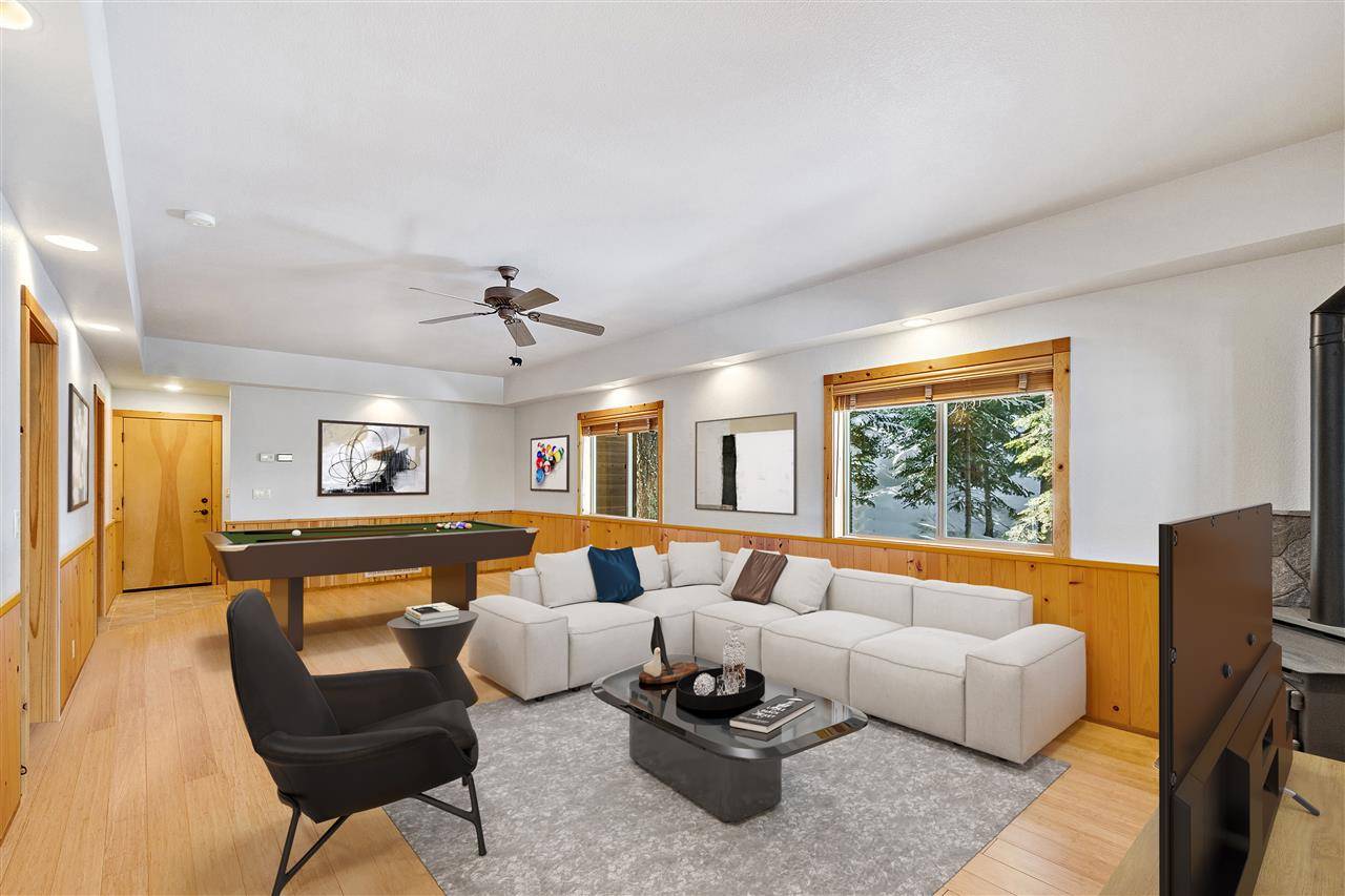 Truckee, CA 96161,12486 Saint Moritz Lane