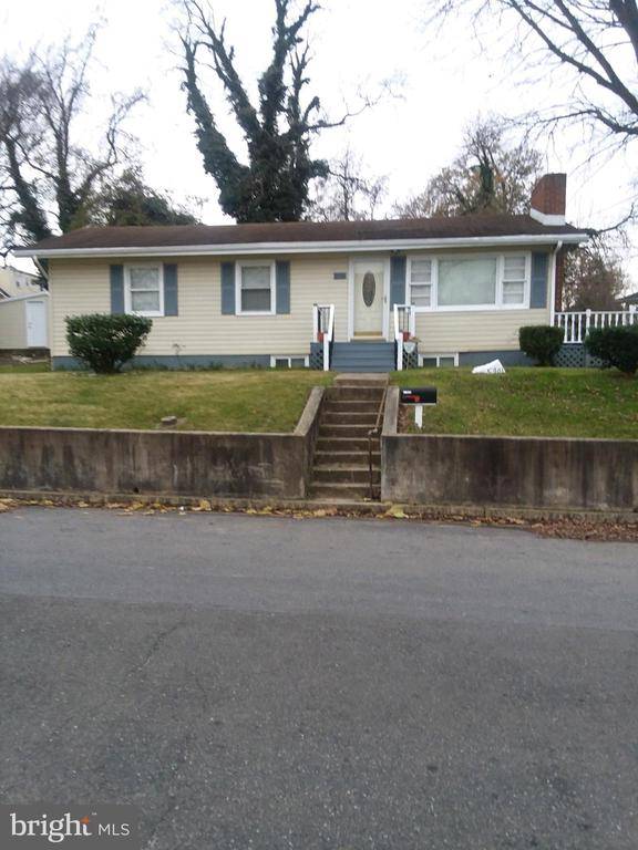 Capitol Heights, MD 20743,5901 VETERANS MONUMENT PL