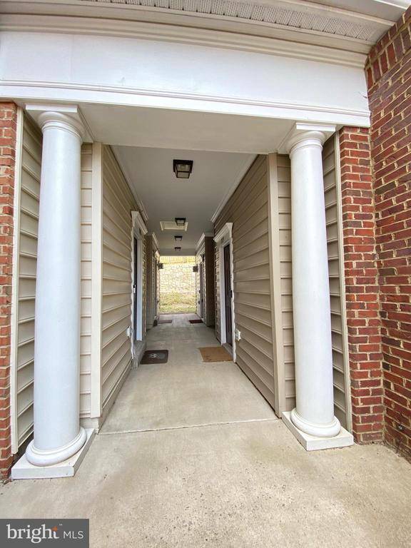 Alexandria, VA 22306,7115 MASON GROVE CT #5