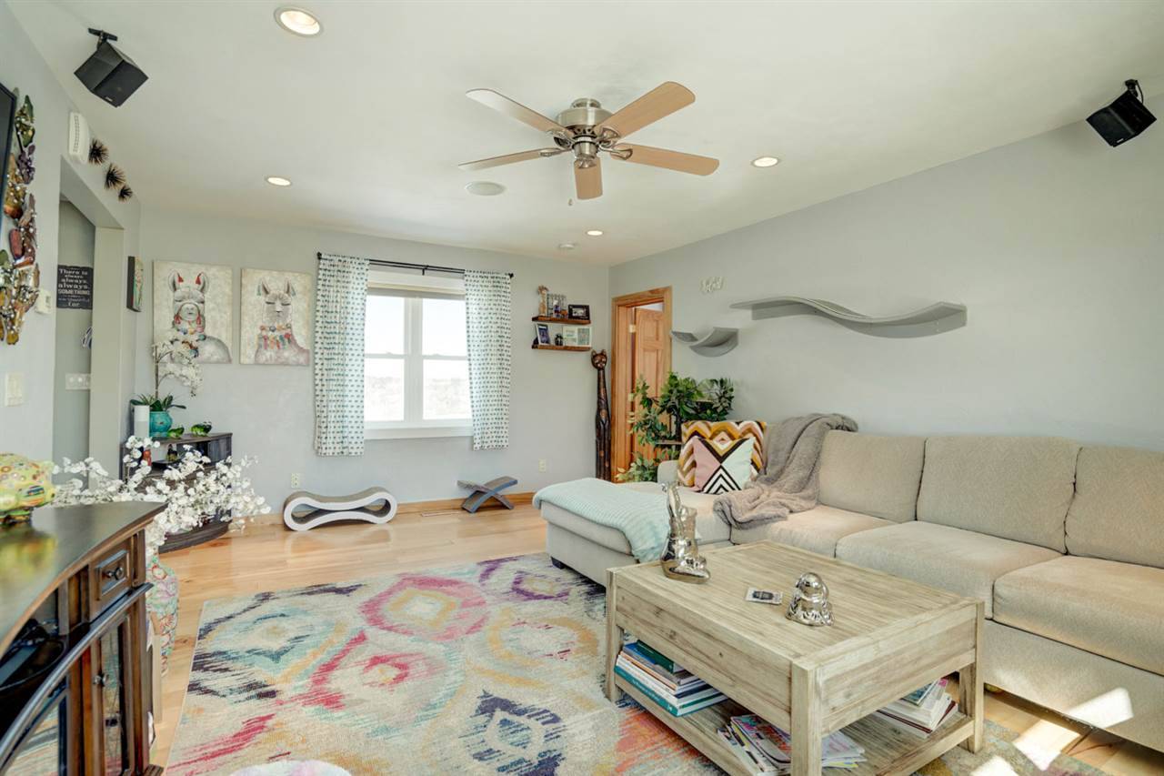 Barneveld, WI 53507,315 E Main St