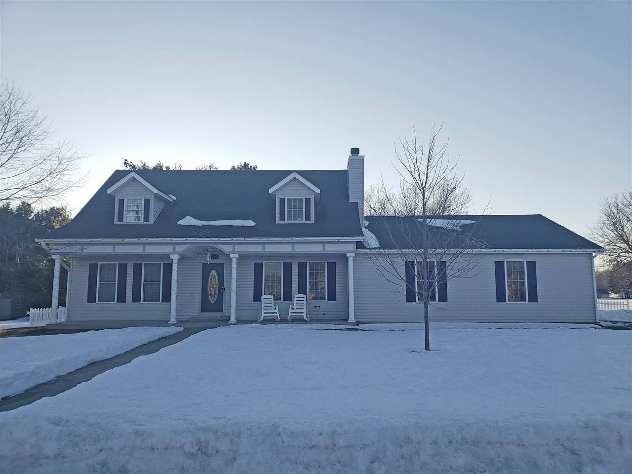 Orfordville, WI 53576,307 Comfortcove St