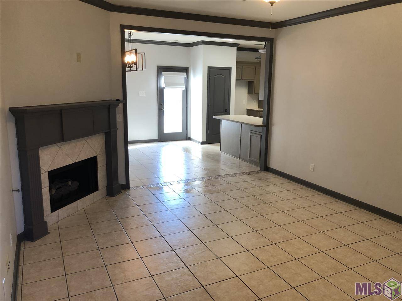 Gonzales, LA 70737,38237 SUSAN CT