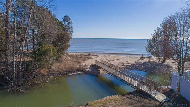 Harbor Beach, MI 48441,2770 CEDAR VIEW LN