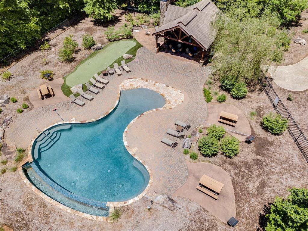 Gainesville, GA 30501,1238 Bloomsbury LN