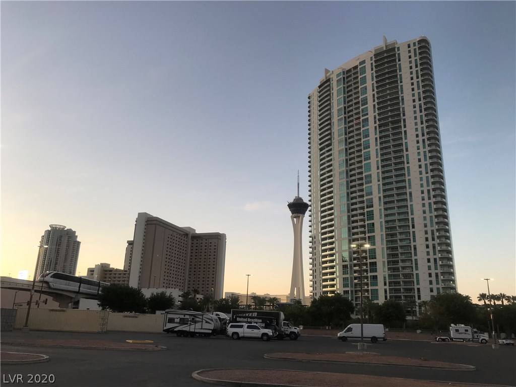 Las Vegas, NV 89109,222 Karen Avenue #2701