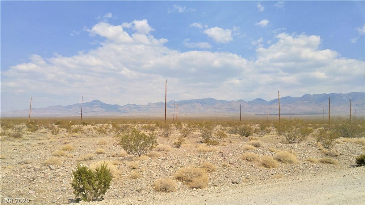 Pahrump, NV 89060,6420 N Carizzo Lane