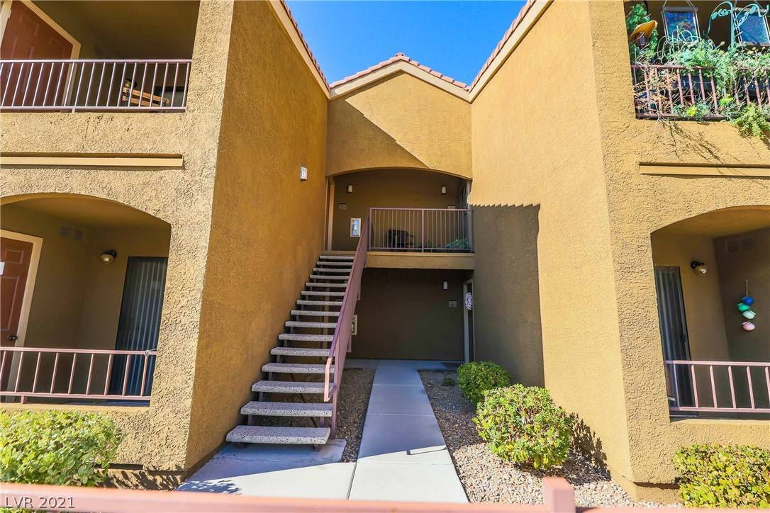 Henderson, NV 89052,950 Seven Hills Drive #1413