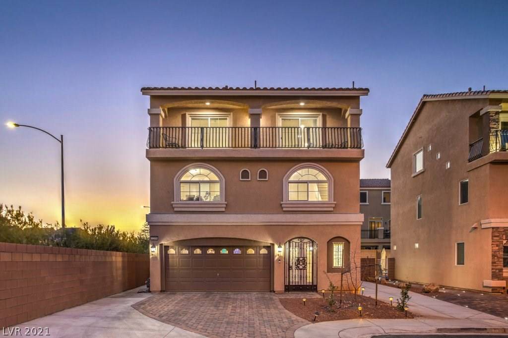 Las Vegas, NV 89118,7299 Shannon Ridge Court