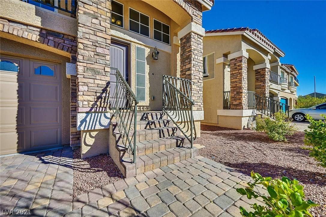 Las Vegas, NV 89118,7274 Shannon Ridge Court