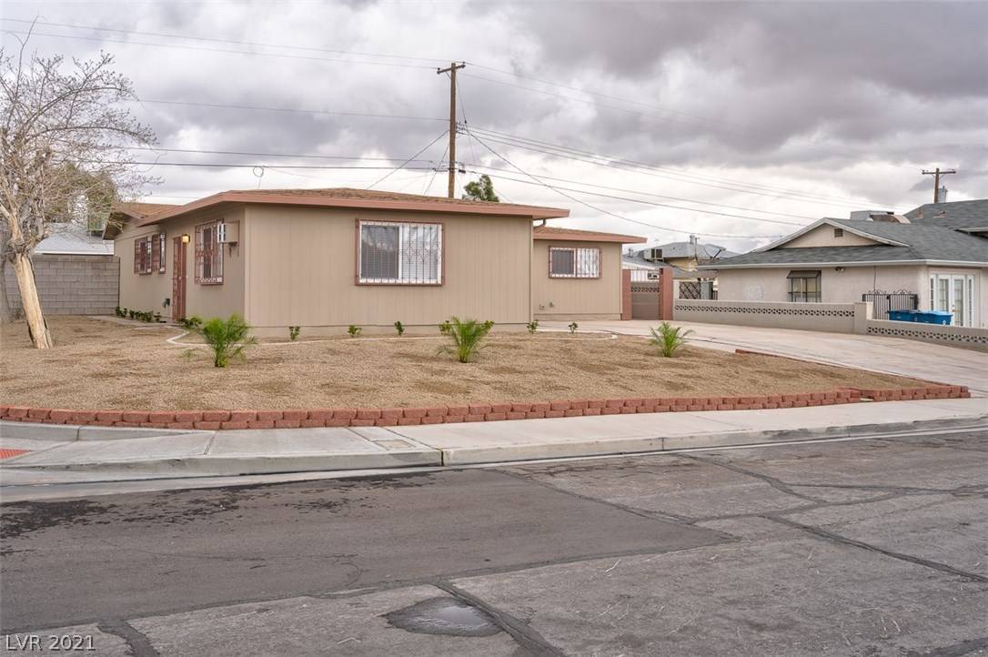 Las Vegas, NV 89107,6164 Cromwell Avenue