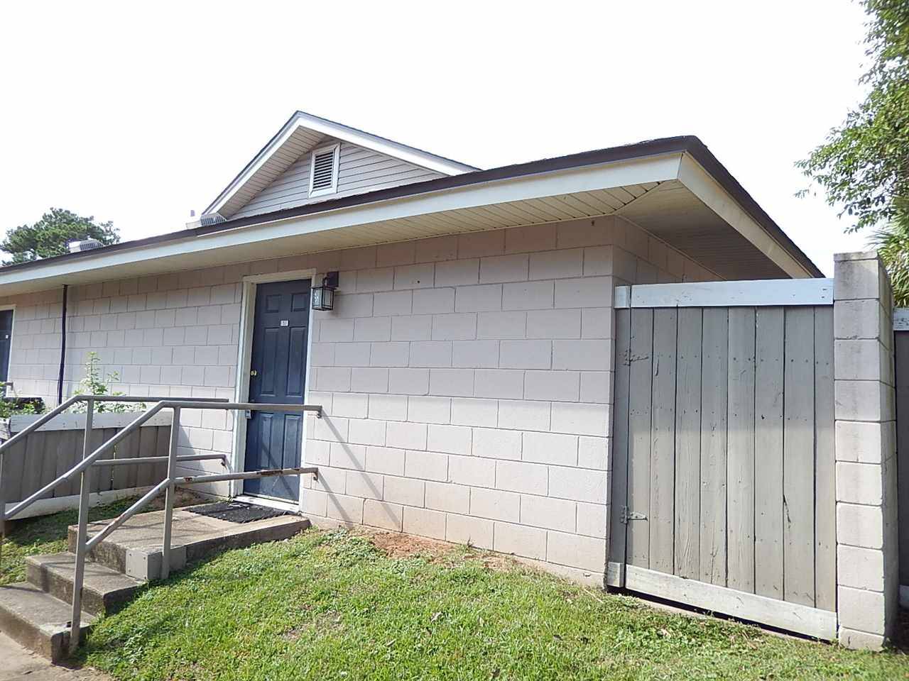 Tallahassee, FL 32304,2241 W Pensacola unit 52 Street #52