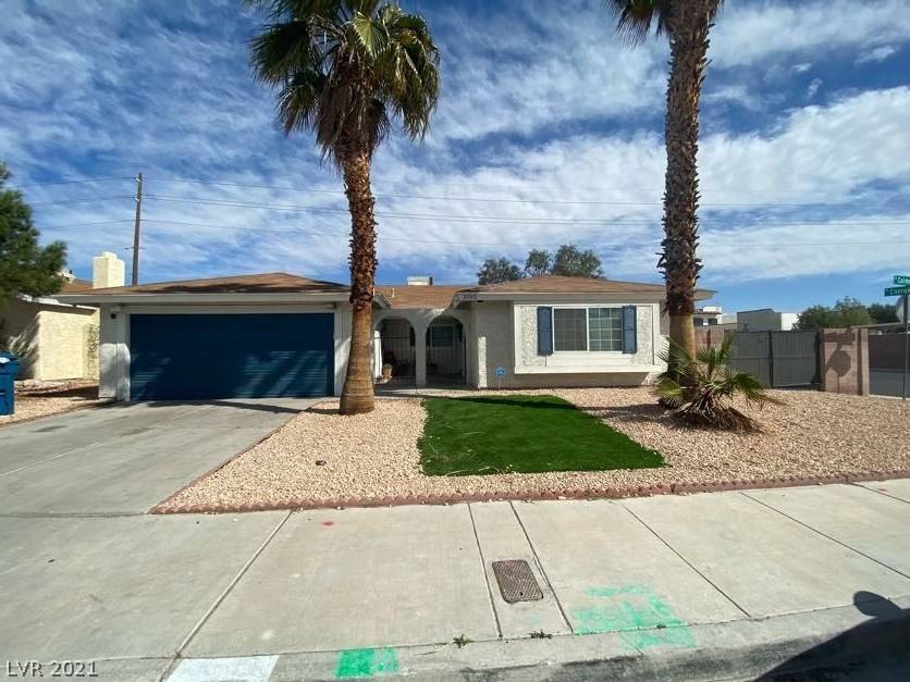 Las Vegas, NV 89103,3590 Calmosa Street