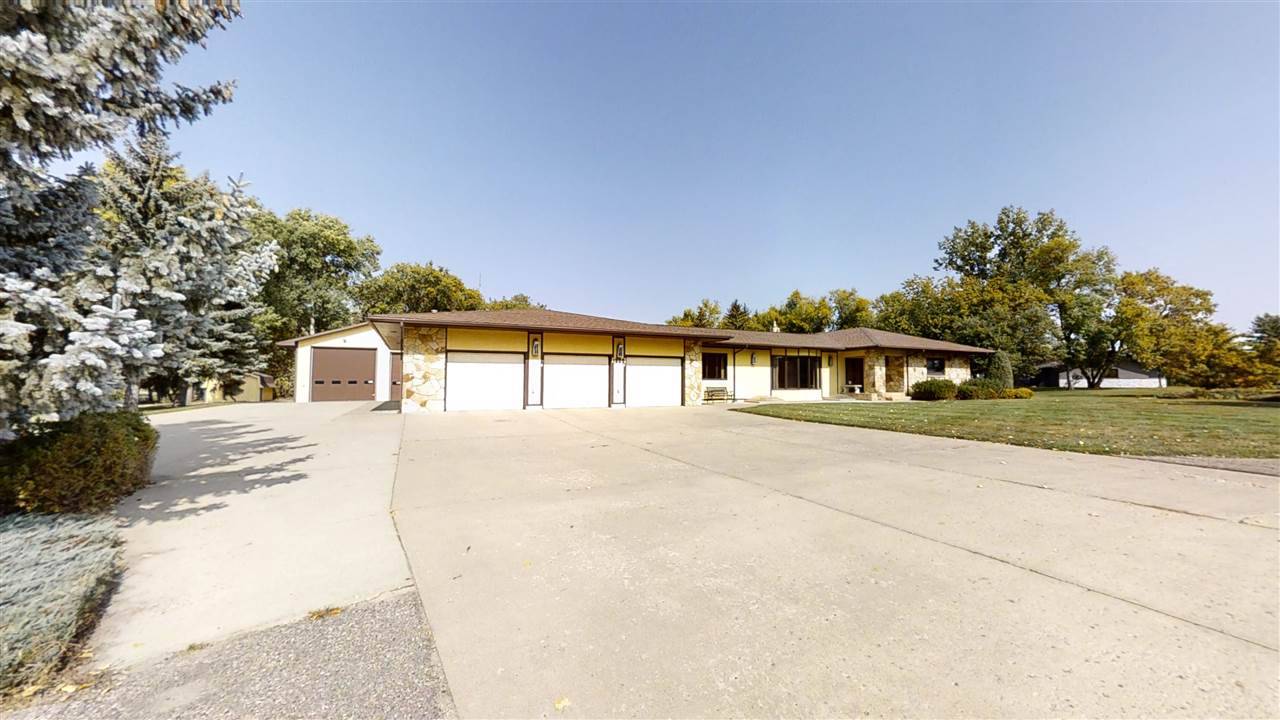 Minot, ND 58701-6840,1800 Parkside Dr.