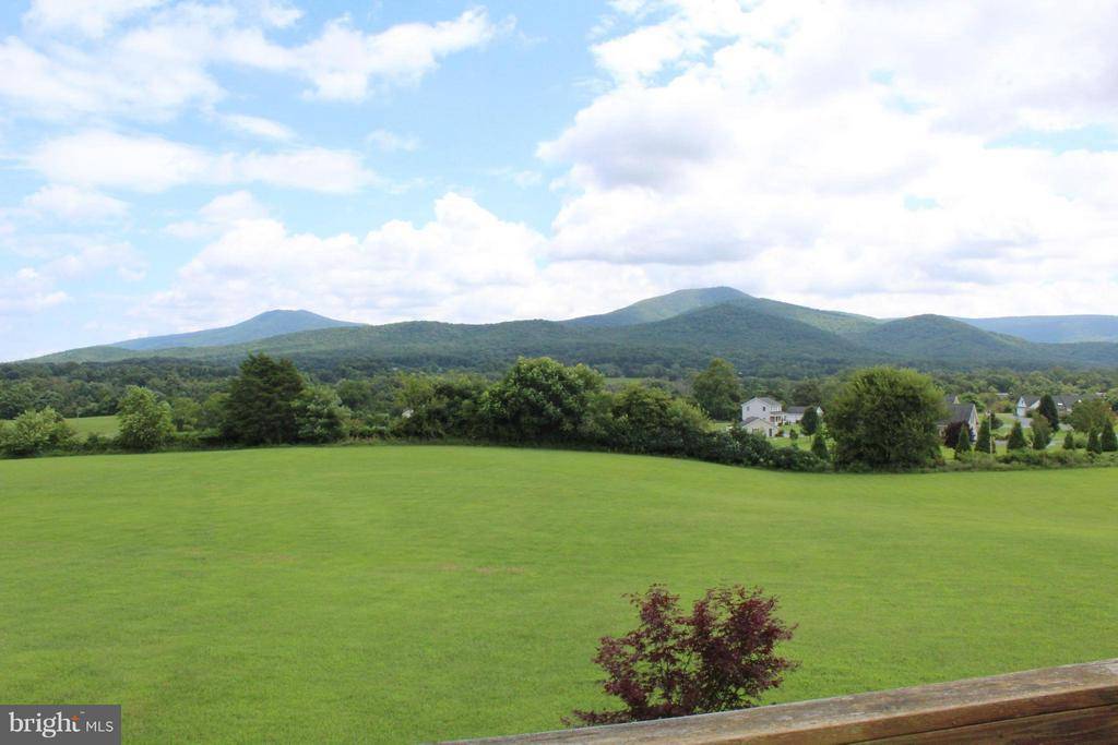 Luray, VA 22835,120 WILDFLOWER LN