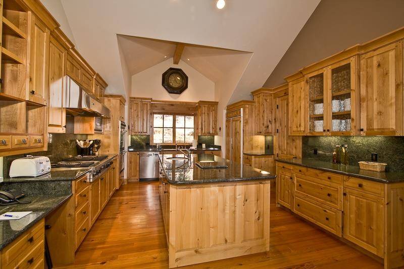 Northstar, CA 96161,2215 Silver Fox Court