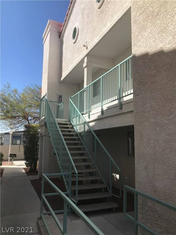 Las Vegas, NV 89121,2725 Nellis Boulevard #2087