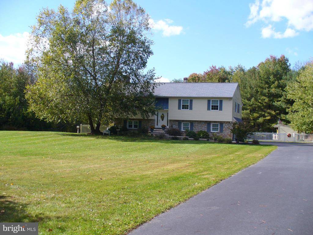 Gilbertsville, PA 19525,2487 SANATOGA RD