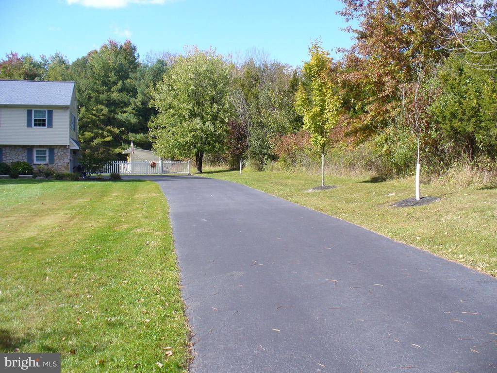 Gilbertsville, PA 19525,2487 SANATOGA RD