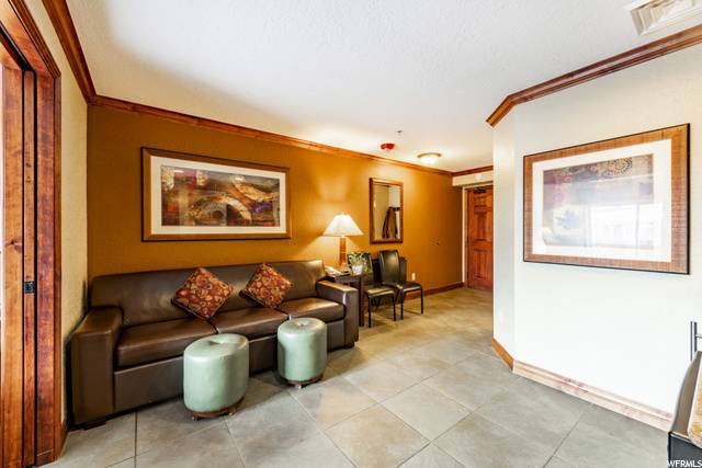 Snyderville, UT 84098,3000 CANYONS RESORT DR #3802