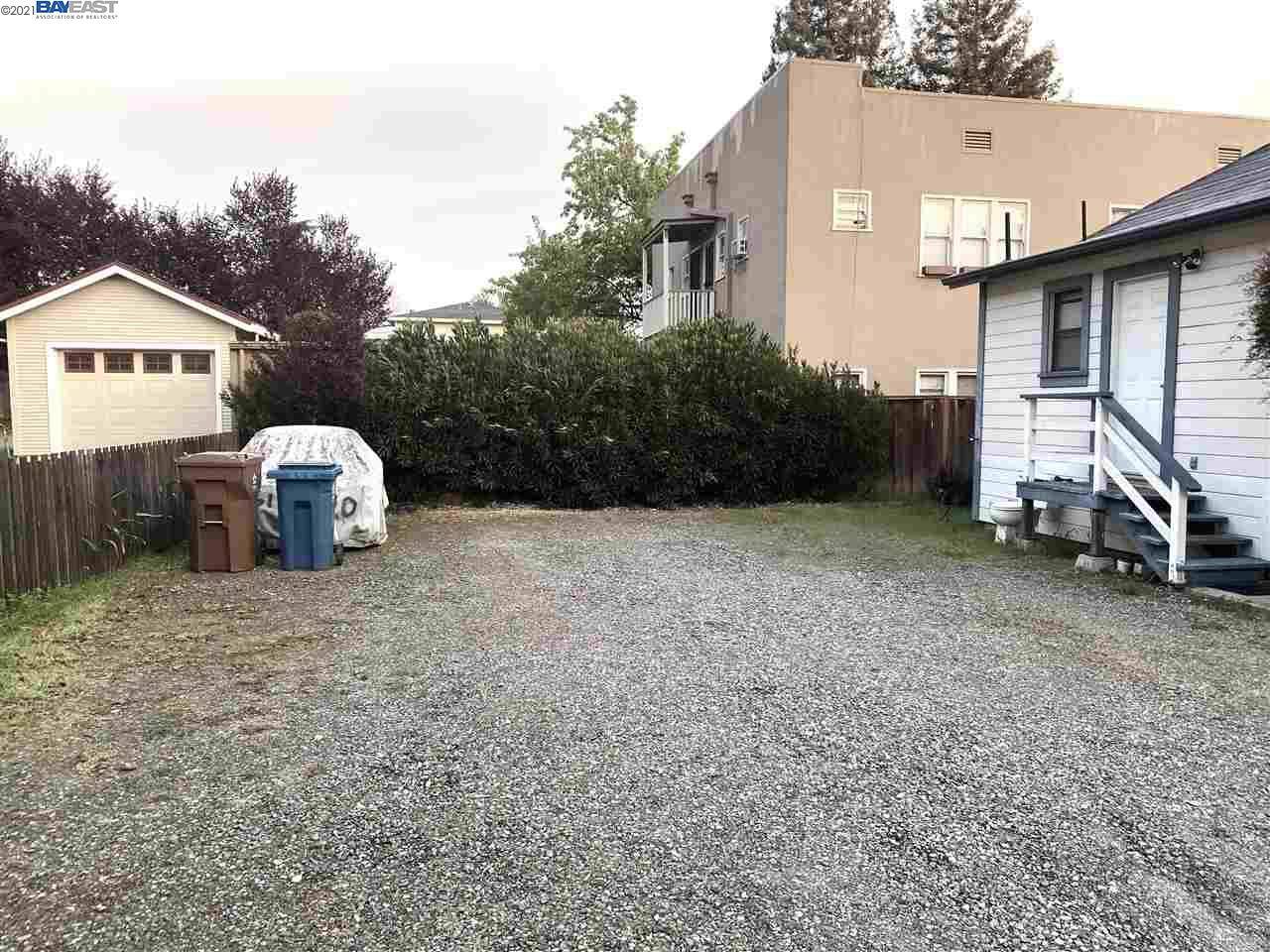 Martinez, CA 94553-2353,1134 Alhambra Avenue