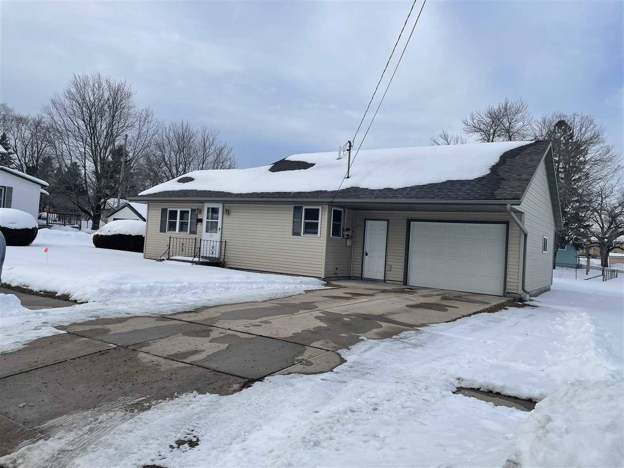 Tomah, WI 54660,328 E Milwaukee St