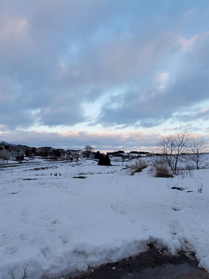 Mount Horeb, WI 53572,105 Temple Cir