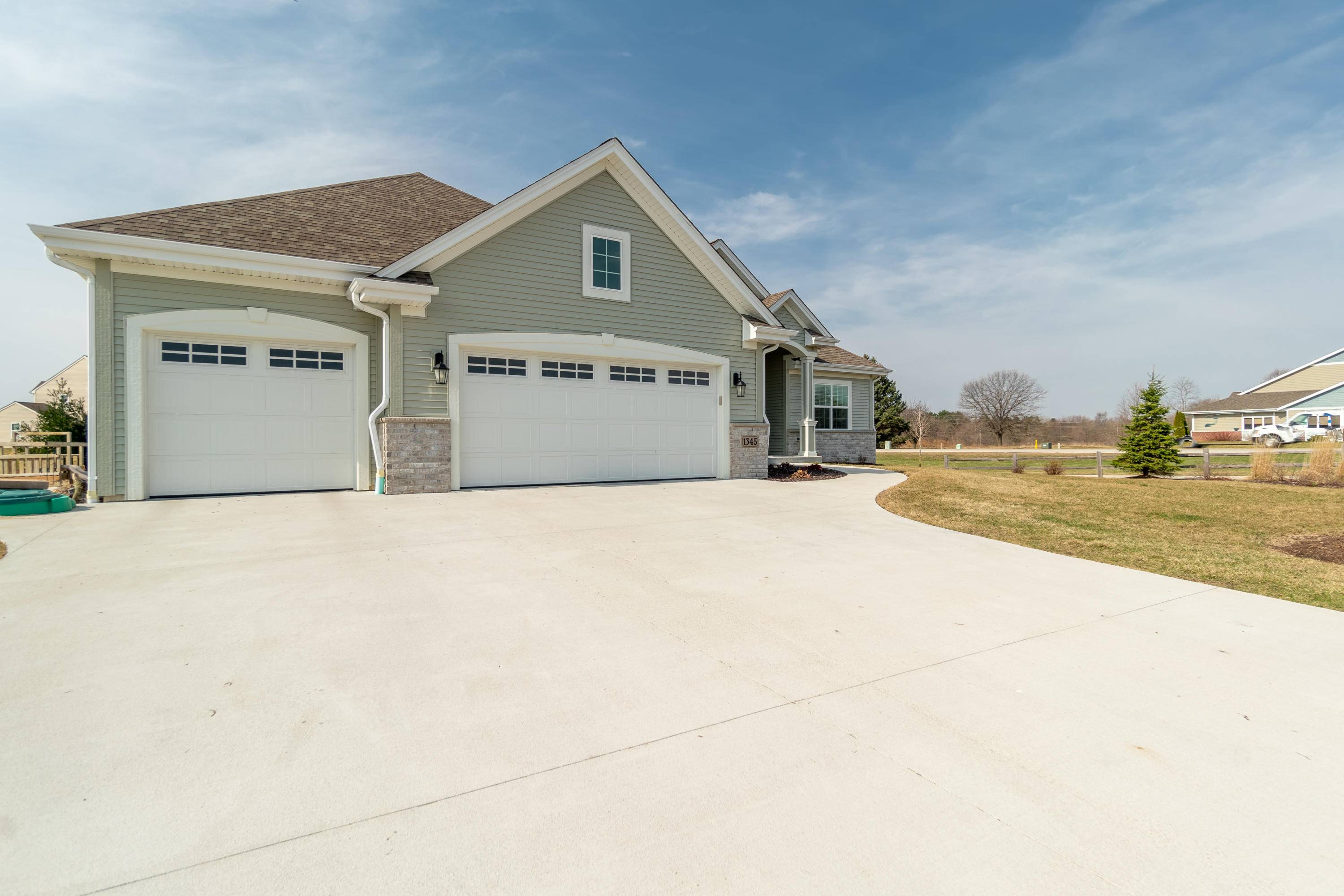 Mukwonago, WI 53149,1345 Regees Rd