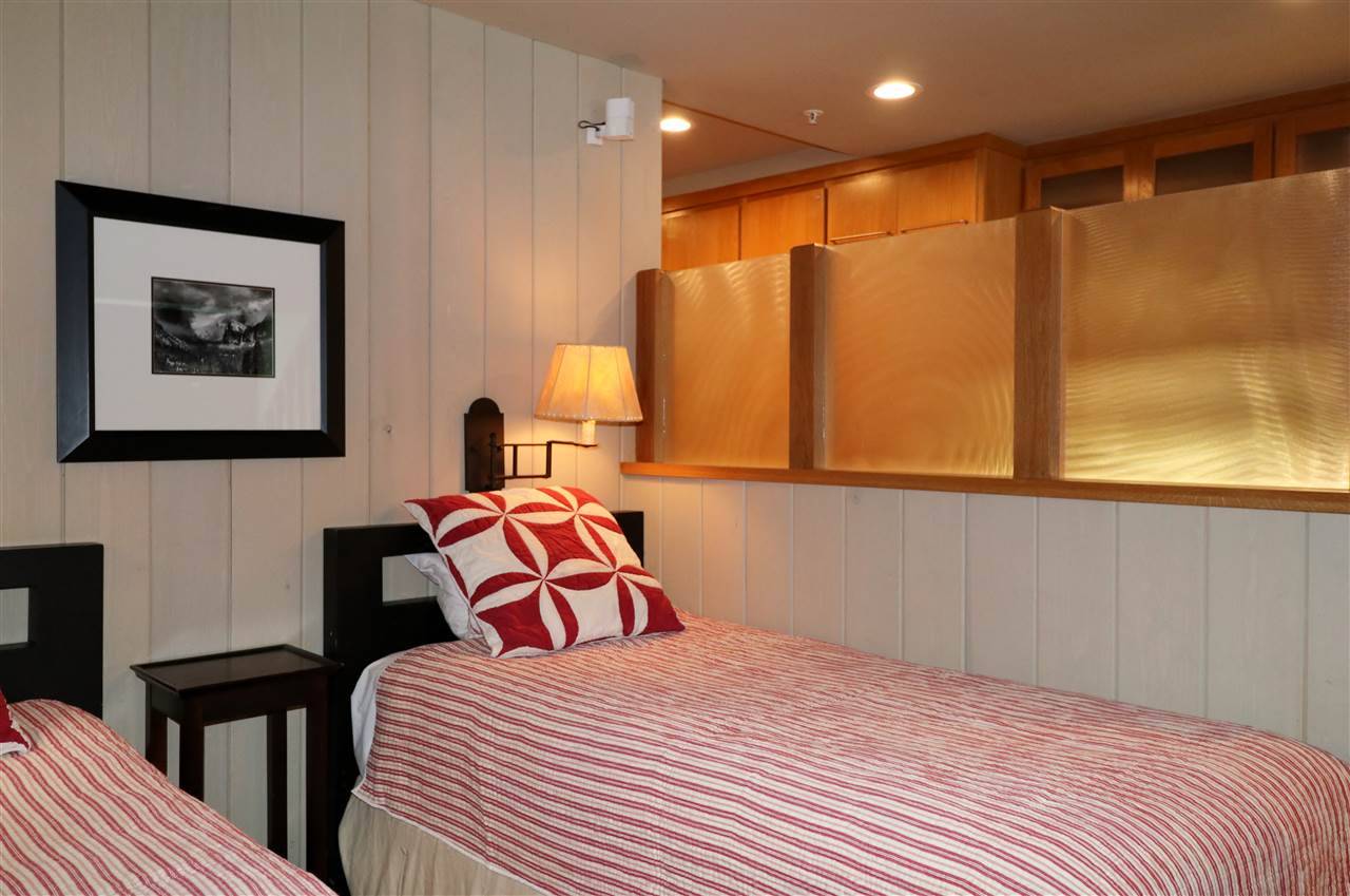 Squaw Valley, CA 96146,201 Squaw Peak Road #333
