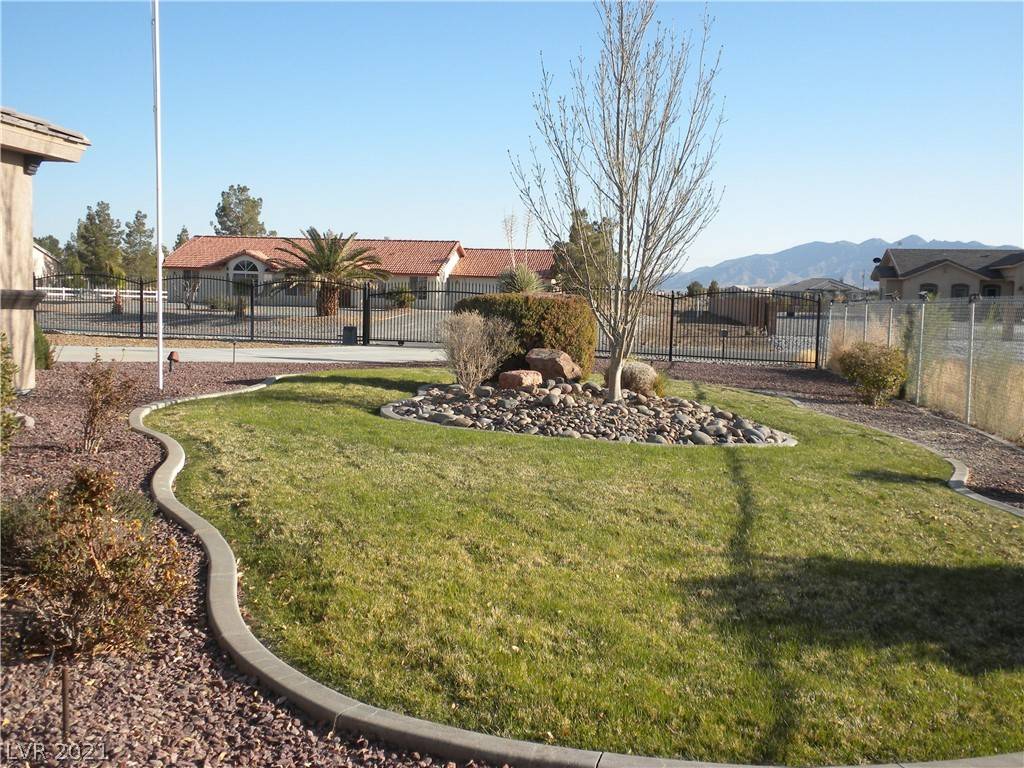 Pahrump, NV 89048,1310 Gray Fox Way