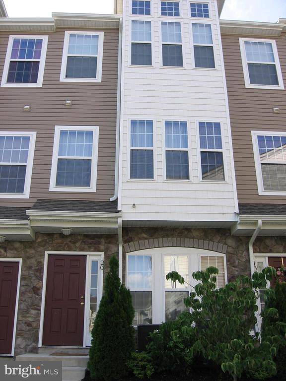 Delanco, NJ 08075,20 TEAL CT