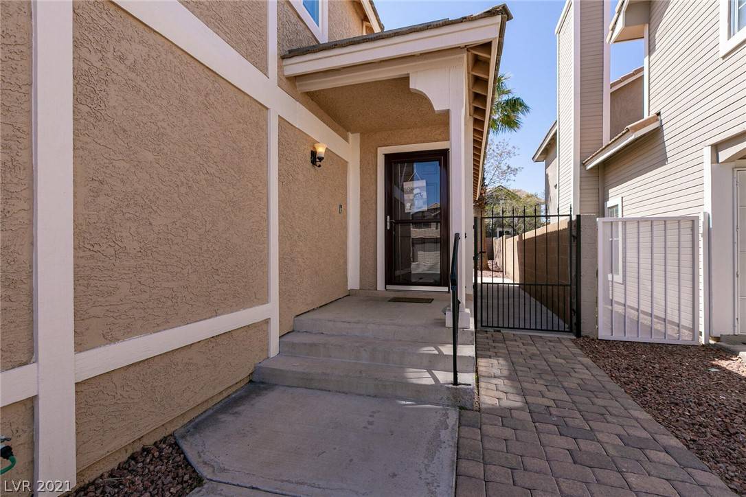 Las Vegas, NV 89119,1761 Forest Walk Drive