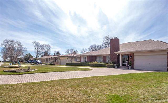 Grosse Pointe Shores, MI 48236,51 WILLISON