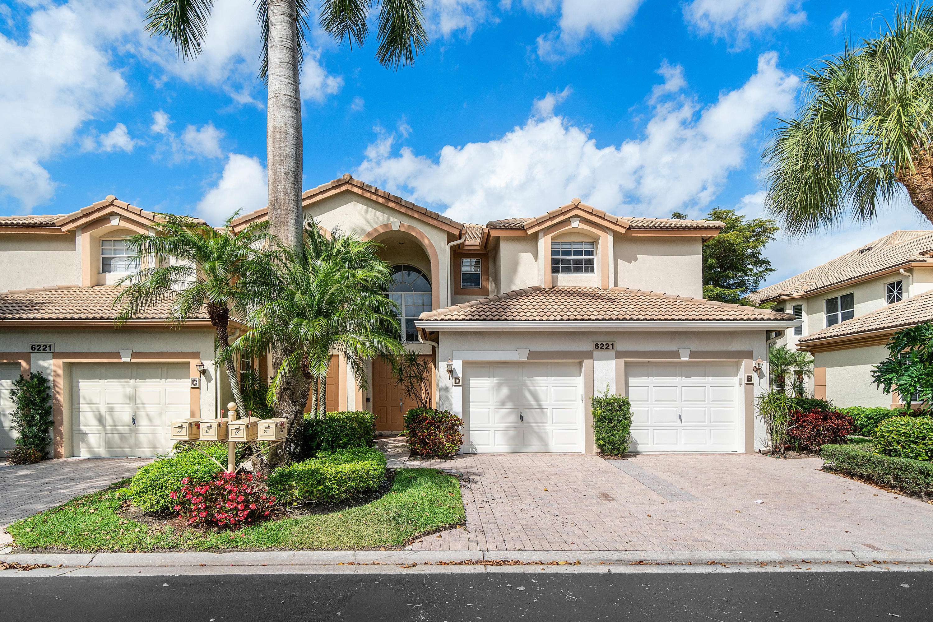 Boca Raton, FL 33496,6221 Island WALK D