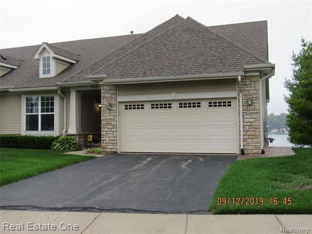 Oxford, MI 48371,843 STONY LAKE CRT