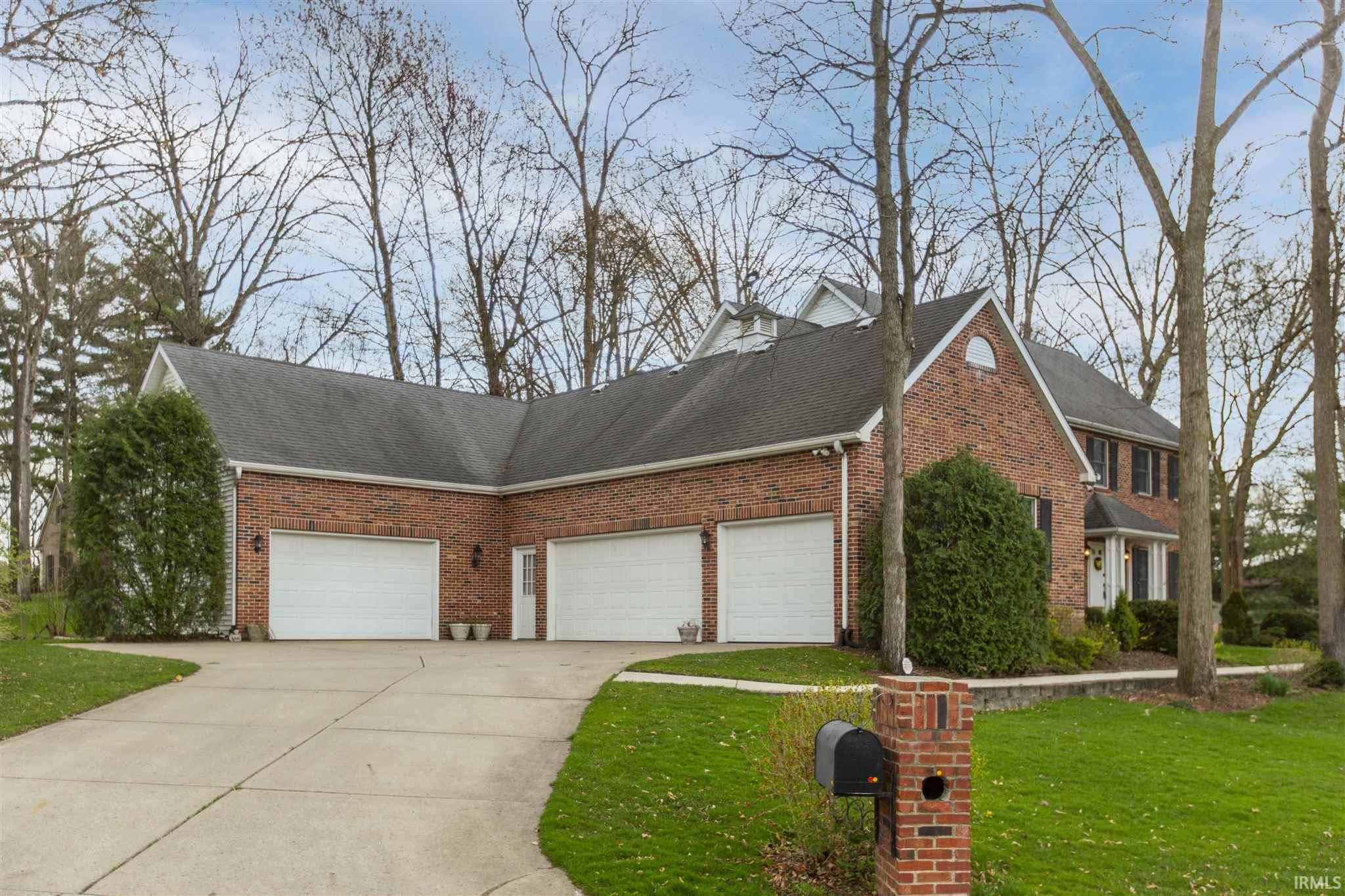 Granger, IN 46530-4963,50544 Prestonwood Court