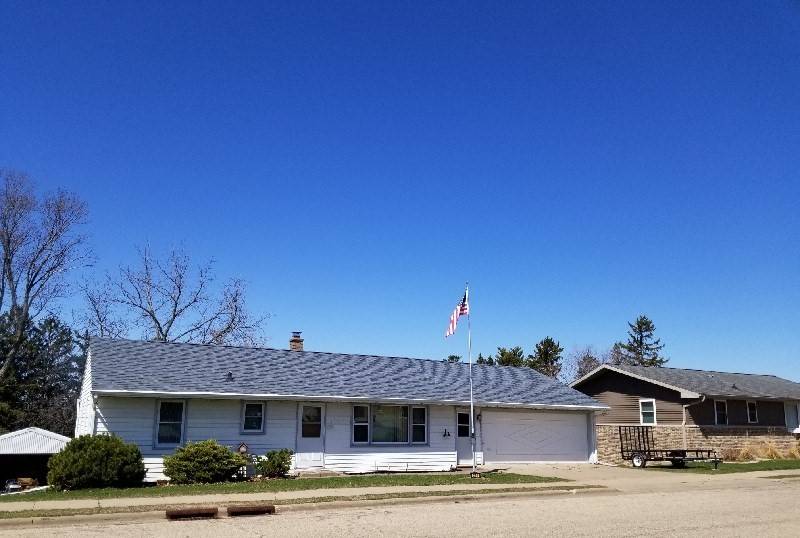 Dickeyville, WI 53808,215 2nd St